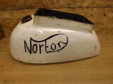 Norton Commando Interpol petrol tank