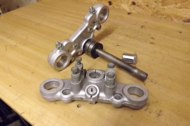 BSA B50 MX fork yokes