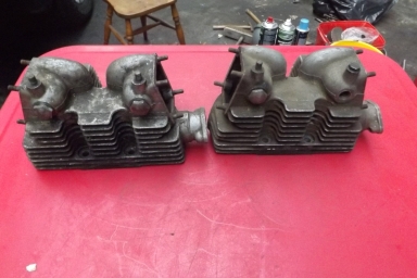 Royal Enfield Interceptor MK 11 cylinder head