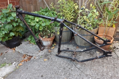 BSA B31 Rigid frame