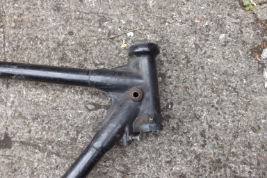 BSA B31 Plunger front part of frame