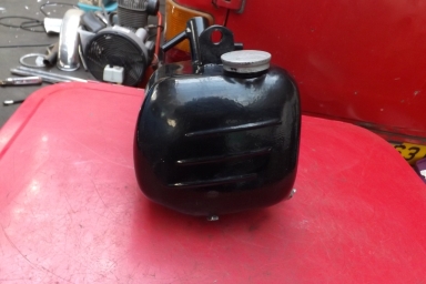 Norton 650 SS Atlas oiltank