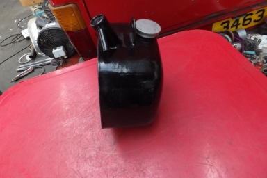 Norton 650 SS Atlas oiltank