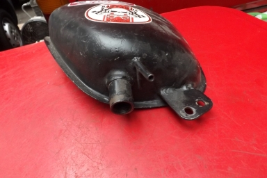 Triumph 5TA oiltank