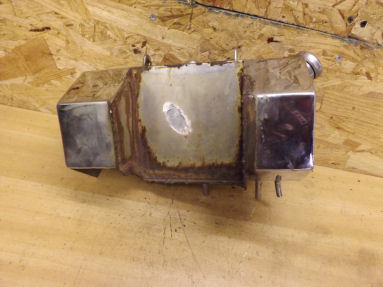 Triumph Hexagonal custom oiltank