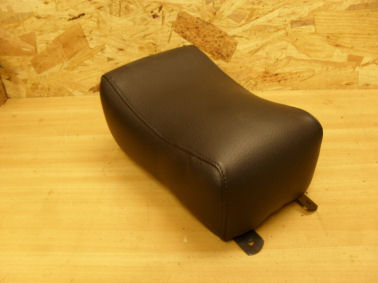 Vintage pillion pad seat