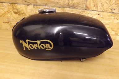 Norton Commando Roadster petrol tank