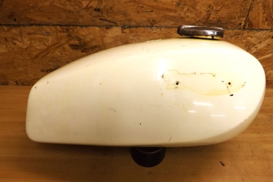 Triumph T140 1982 petrol tank