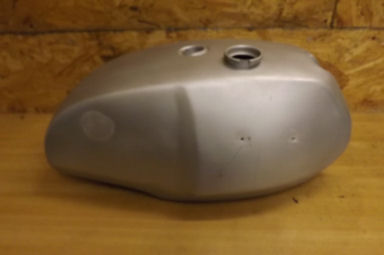 Triumph T140 UK petrol tank