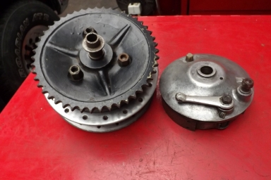 Ariel Arrow alloy rear hub complete