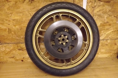 Benelli Sei 900 Grimeca wheels